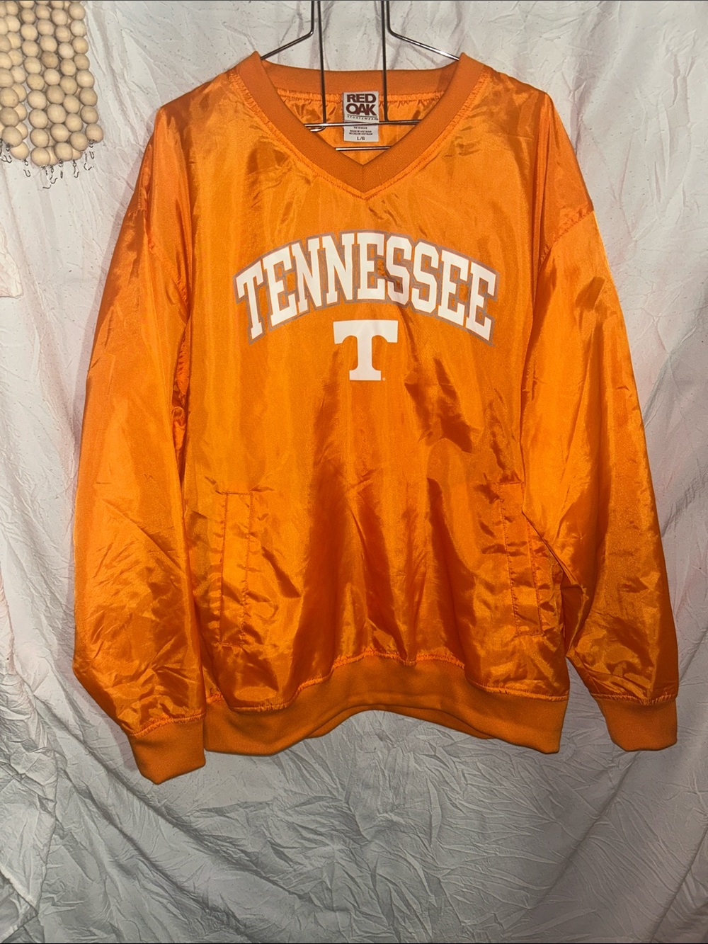Vintage Red Oak Tennessee Orange Pullover  size large. EUC
